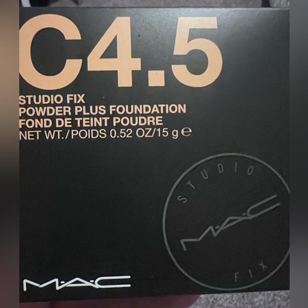 MAC Cosmetics Studio Fix Foundation C4.5